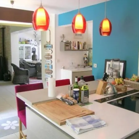 Βίλα La Palmyre - Parc De La Residence - Grande Maison Piscine Privee -Wifi *